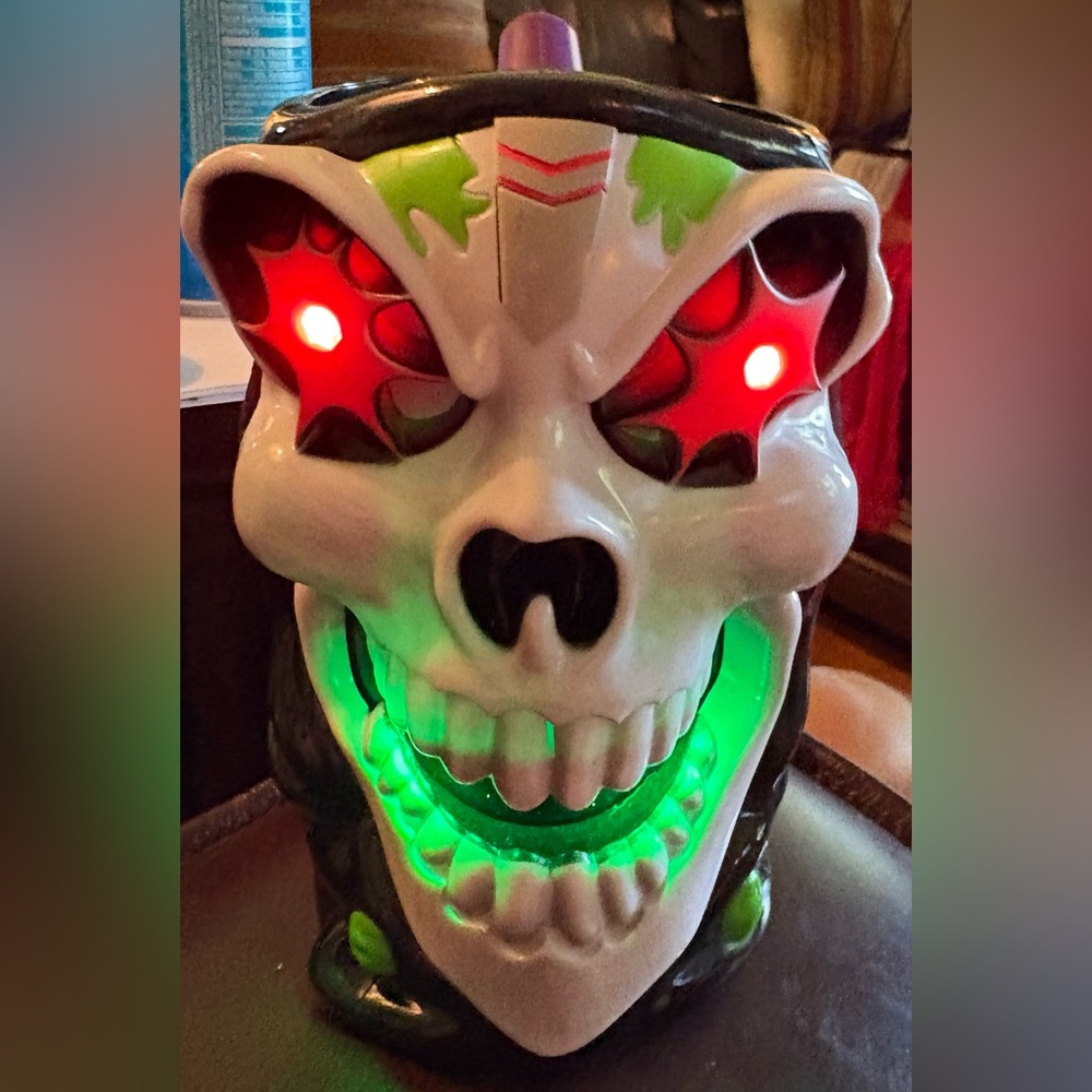 Monster Jam Grave Digger Reaper Skull Light-Up Plastic Souvenir Mug, NWOT